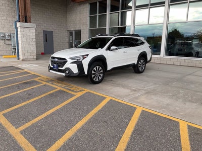 2024 Subaru Outback Touring XT