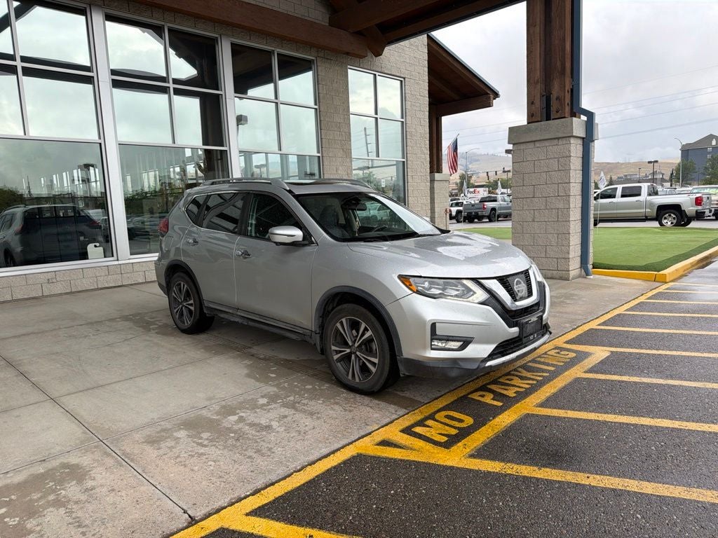 2017 Nissan Rogue SL
