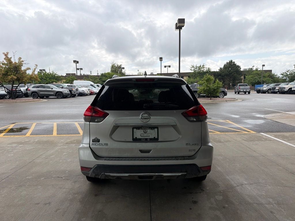 2017 Nissan Rogue SL