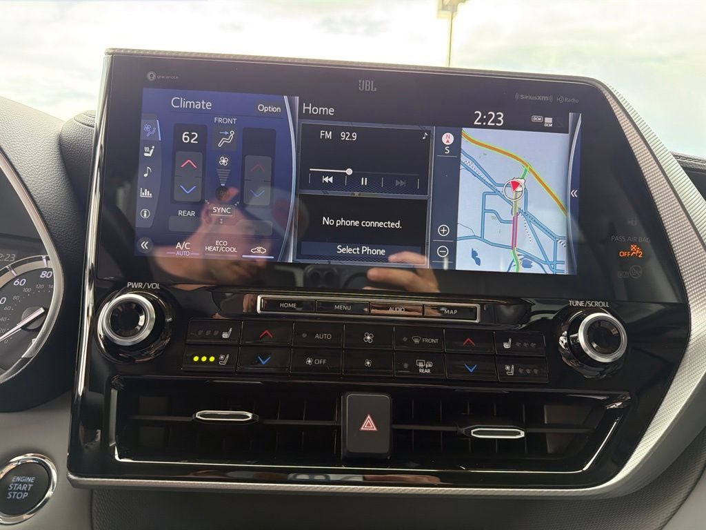 2022 Toyota Highlander Platinum