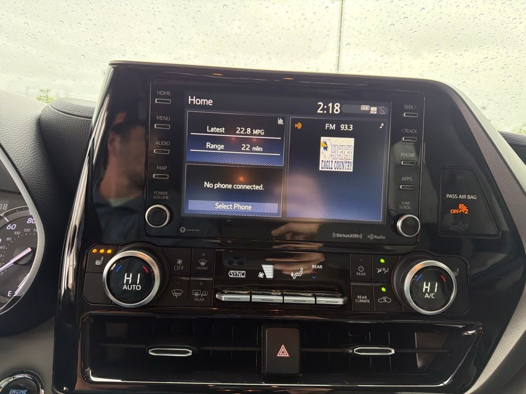2022 Toyota Highlander XLE