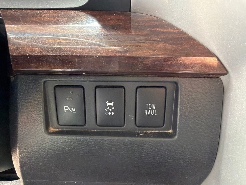 2014 Toyota Tundra LTD