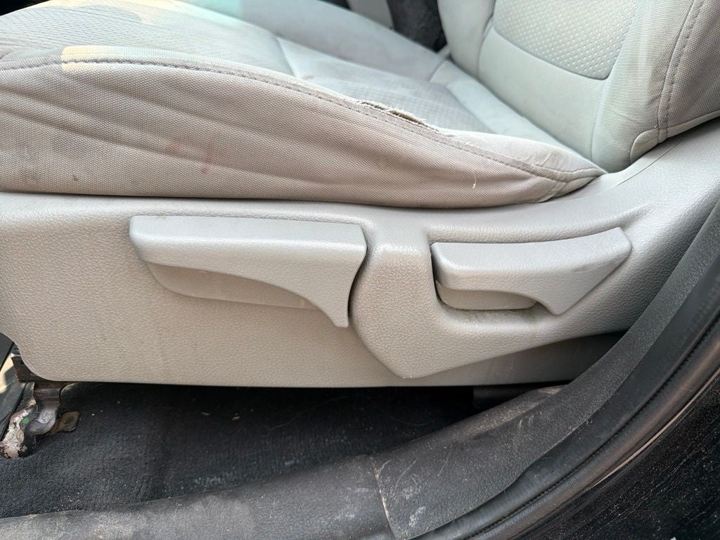 2011 Kia Sorento LX