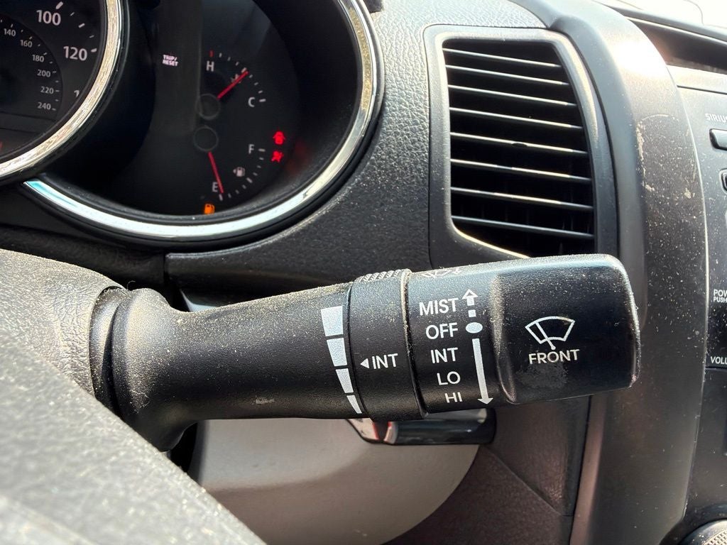 2011 Kia Sorento LX