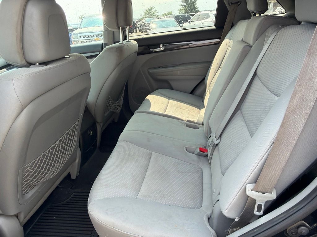 2011 Kia Sorento LX