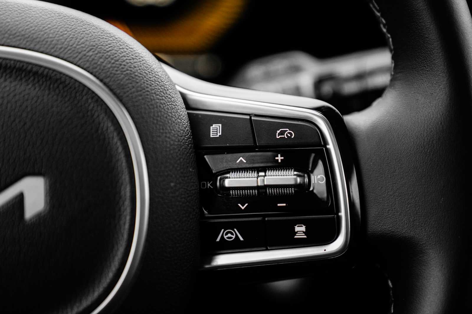 2025 Kia Sorento X-Line EX