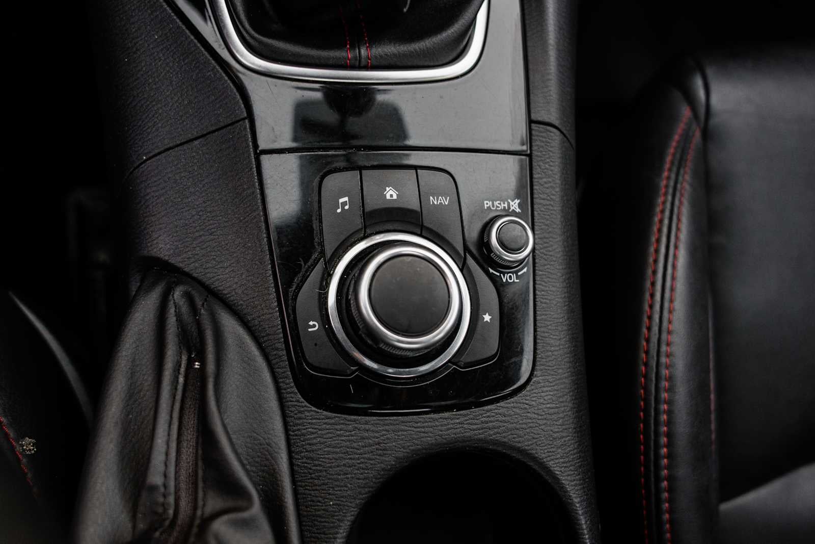 2015 Mazda MAZDA3 i Grand Touring