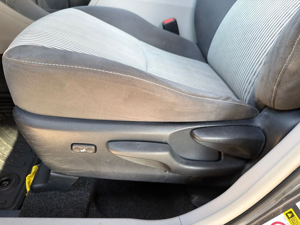 2015 Toyota Prius v Two