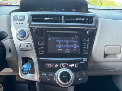2015 Toyota Prius v Two