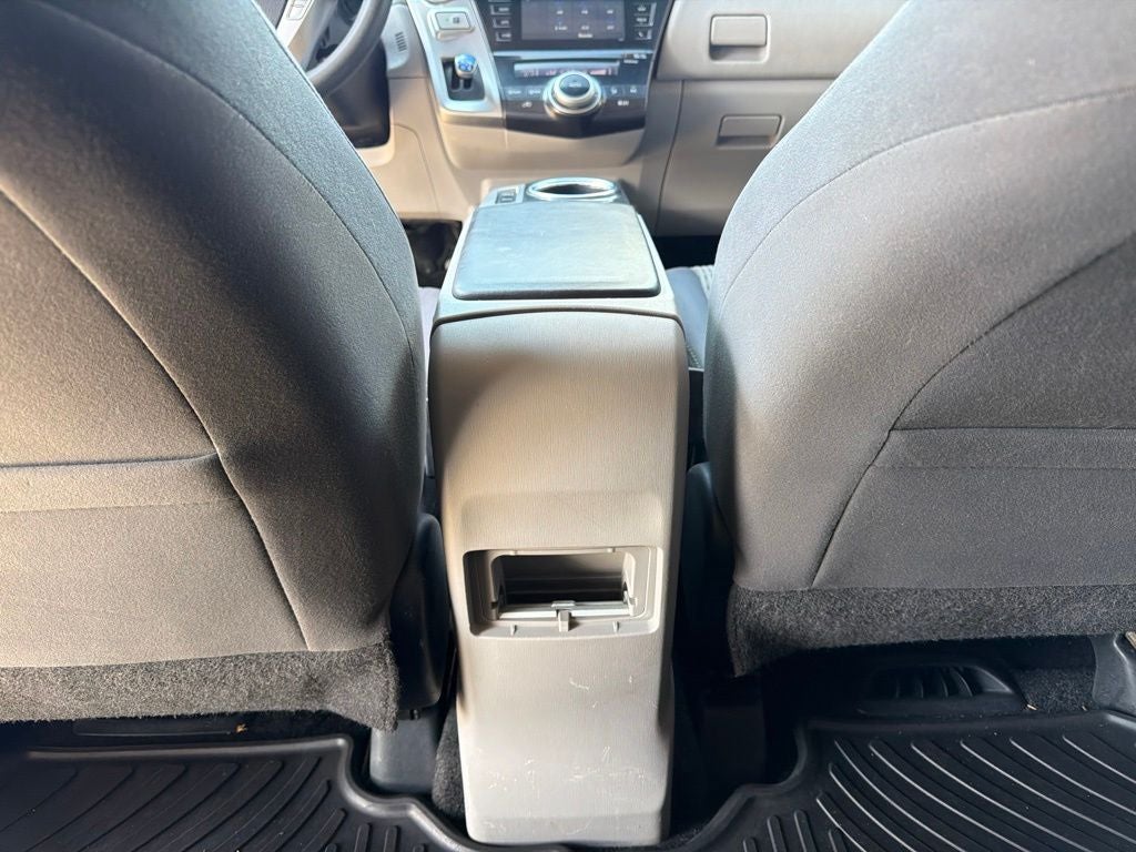 2015 Toyota Prius v Two