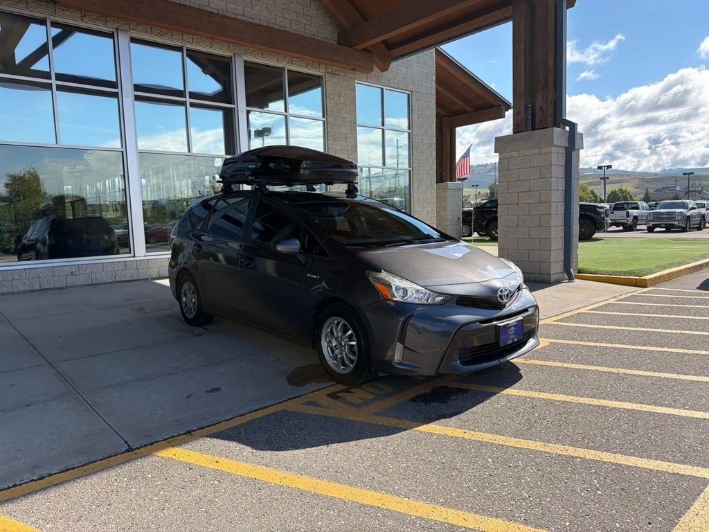 2015 Toyota Prius v Two
