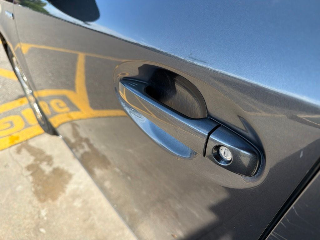 2015 Toyota Prius v Two