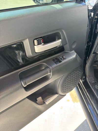 2014 Toyota FJ Cruiser 4WD 4dr Auto (Natl)