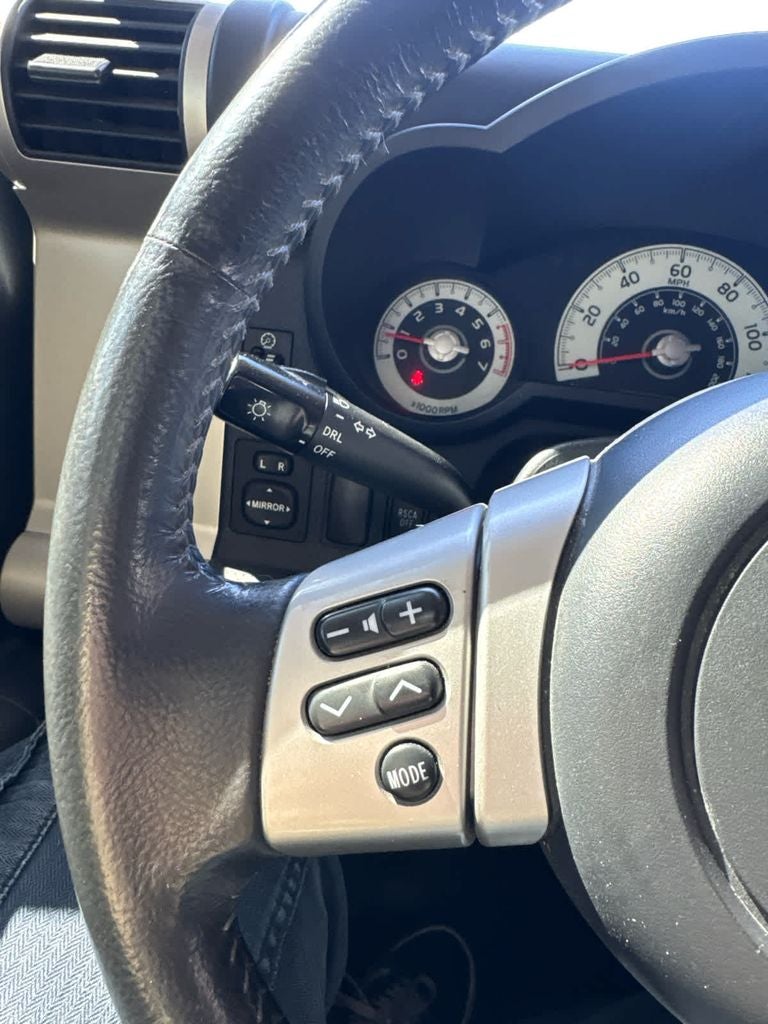 2014 Toyota FJ Cruiser 4WD 4dr Auto (Natl)