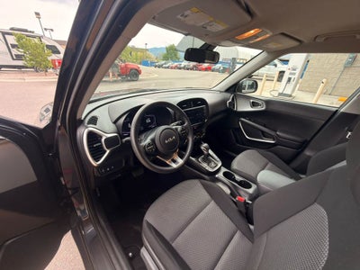 2024 Kia Soul LX