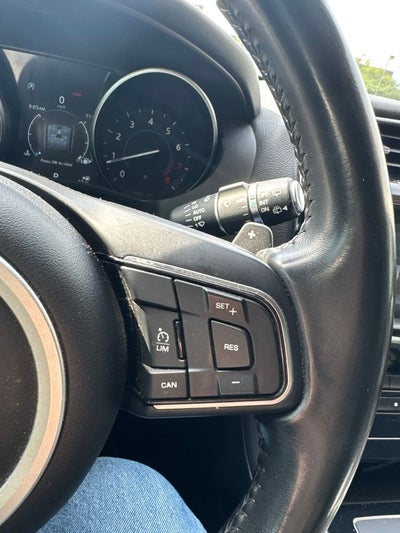 2018 Jaguar F-PACE 30t Premium