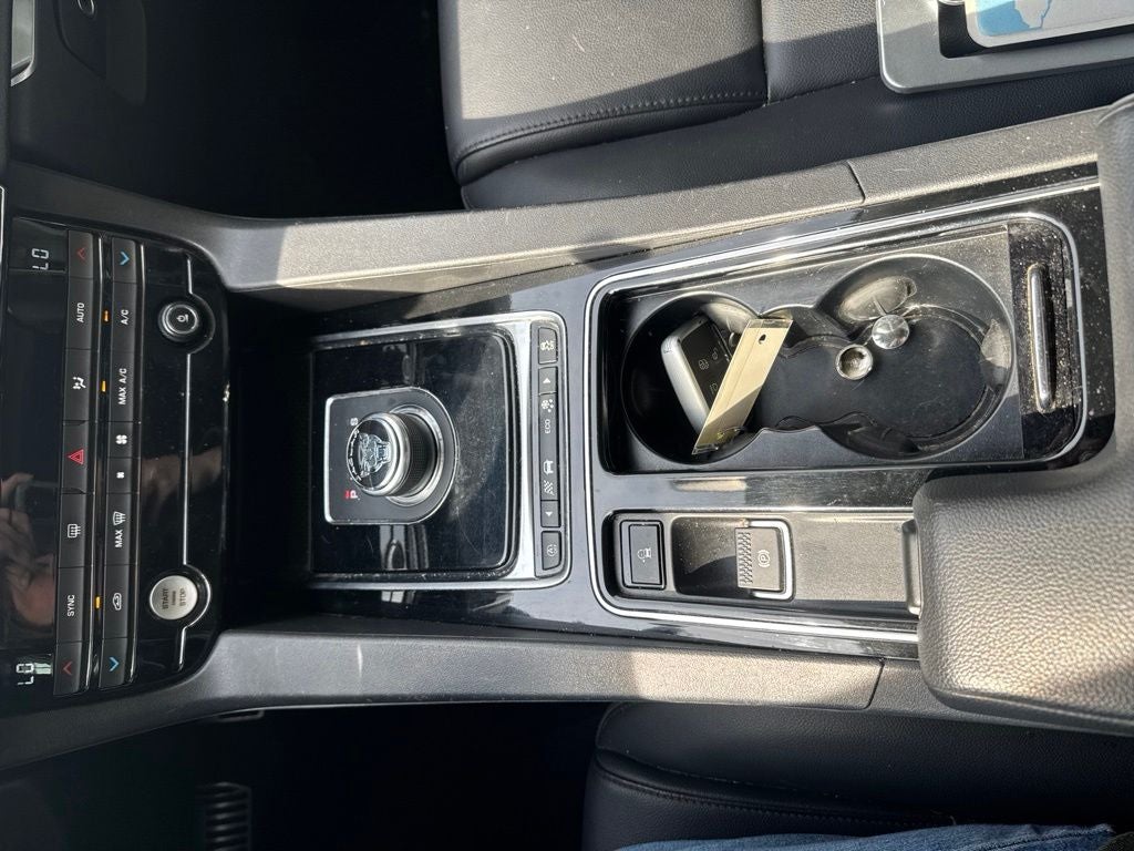 2018 Jaguar F-PACE 30t Premium