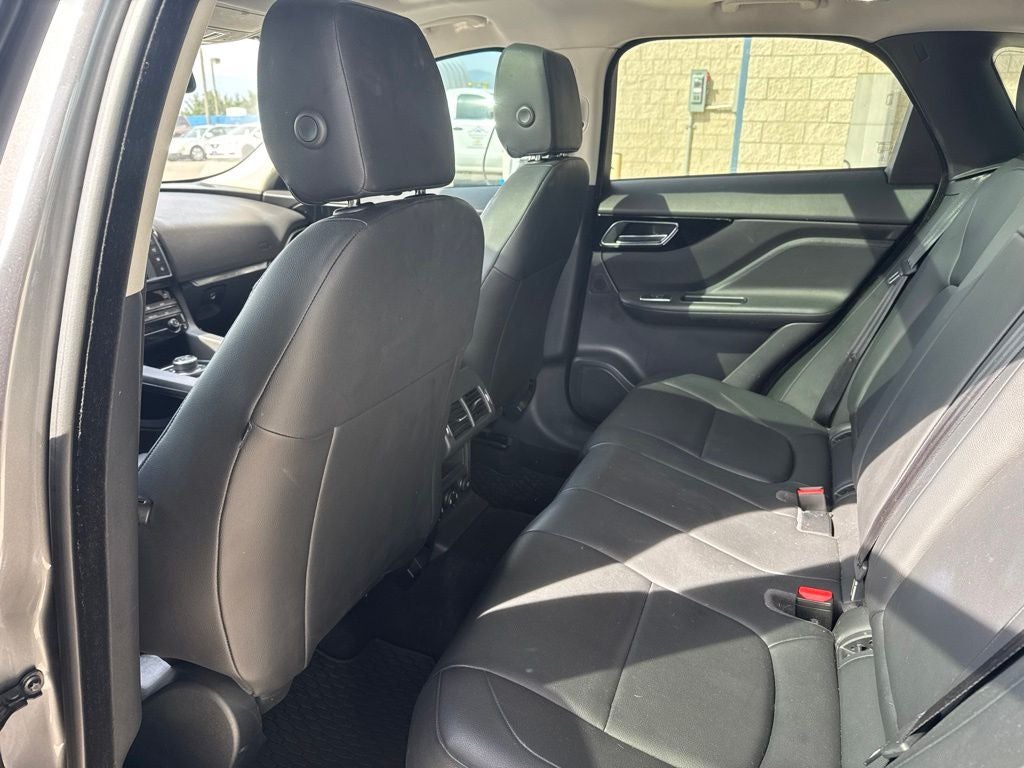 2018 Jaguar F-PACE 30t Premium