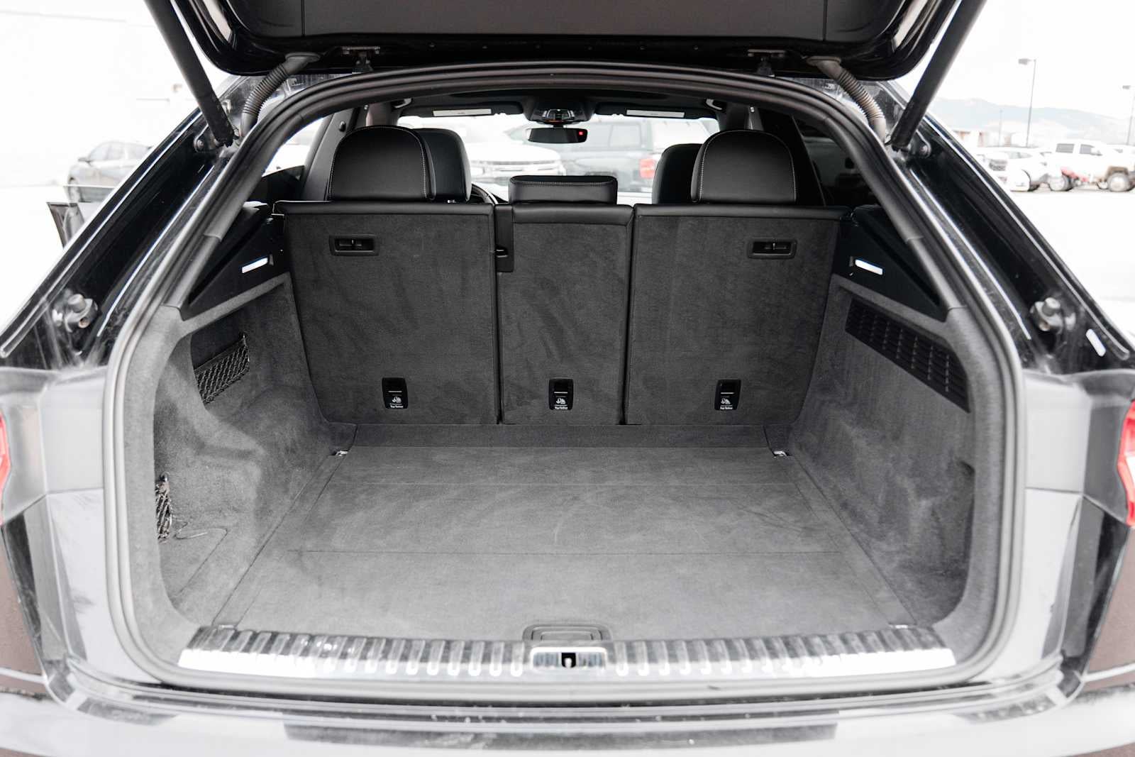 2019 Audi Q8 Premium