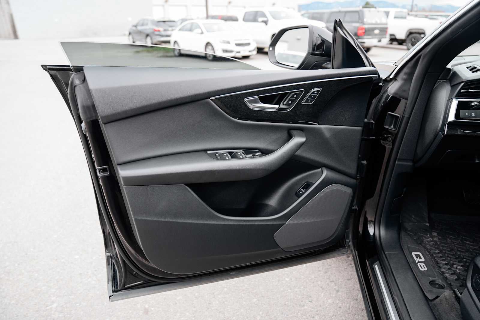 2019 Audi Q8 Premium