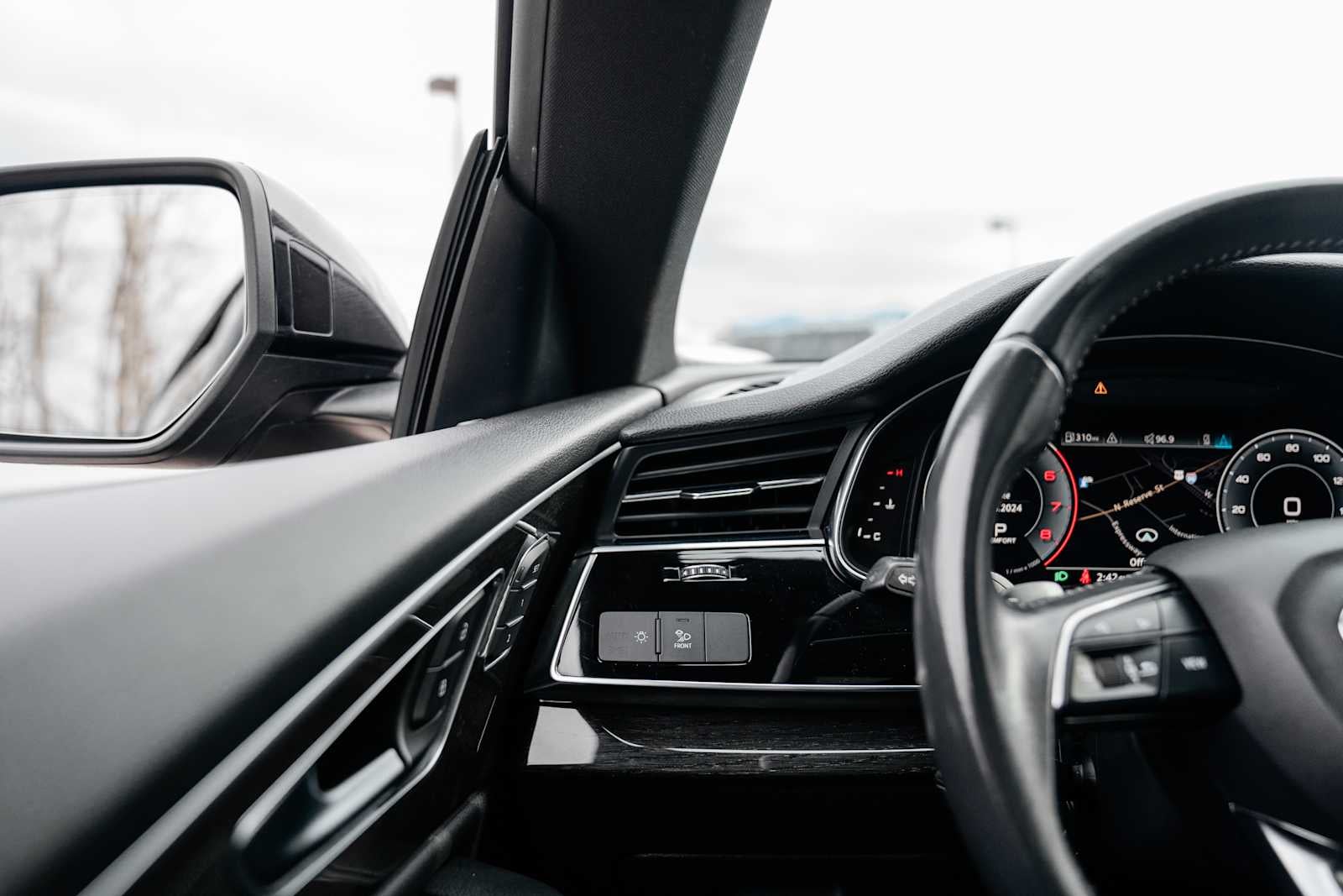 2019 Audi Q8 Premium