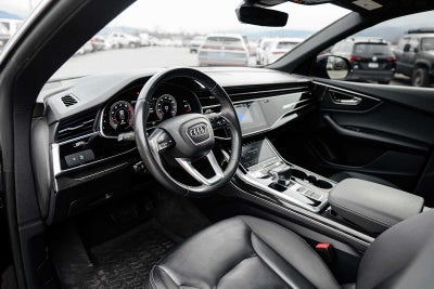 2019 Audi Q8 Premium
