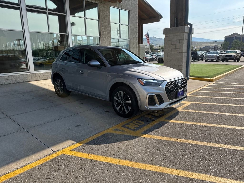 2023 Audi Q5 S line Premium Plus