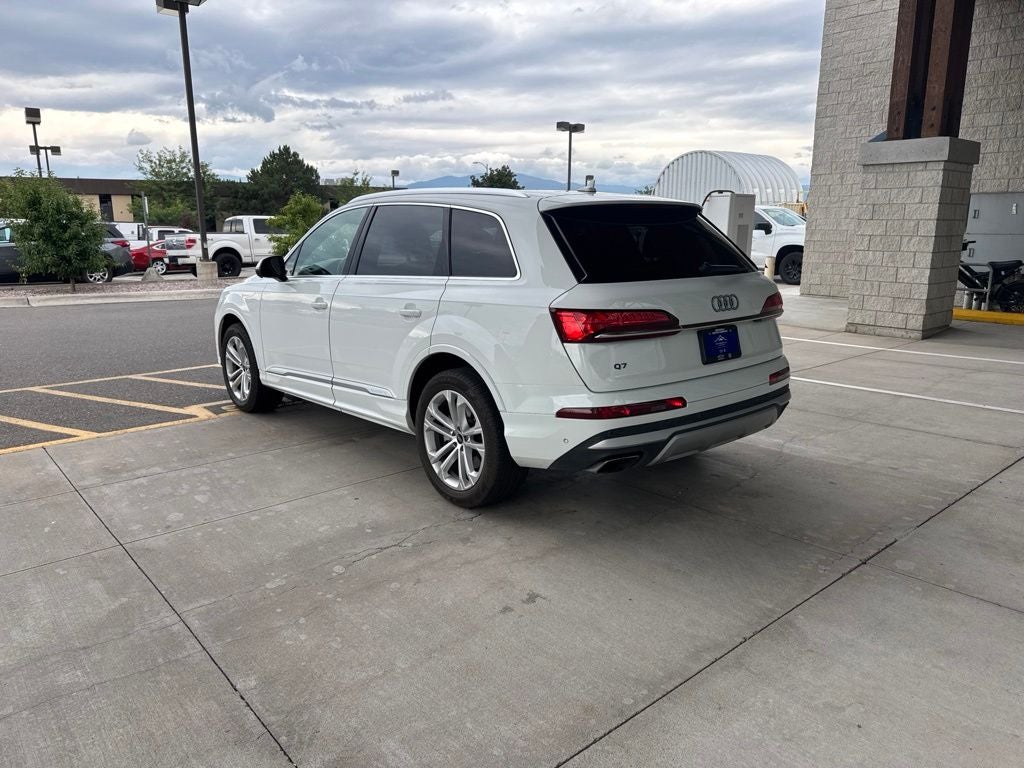2025 Audi Q7 Premium Plus