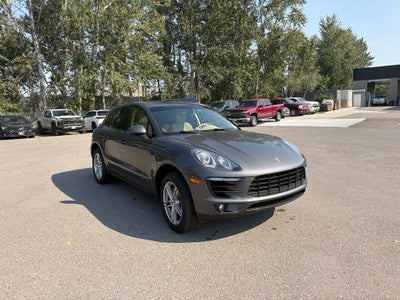 2016 Porsche Macan S