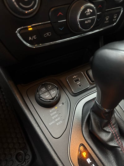 2021 Jeep Cherokee Trailhawk 4x4