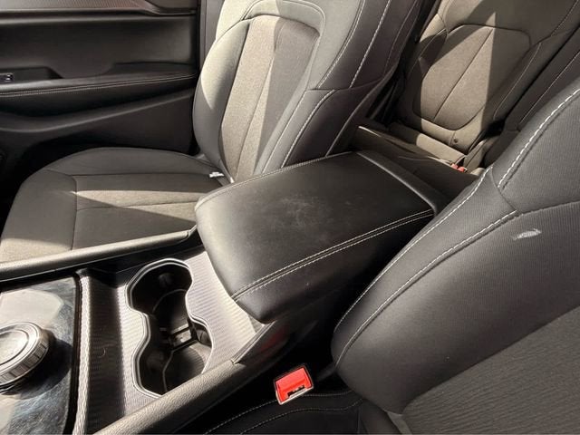 2024 Jeep Grand Cherokee Laredo 4x4