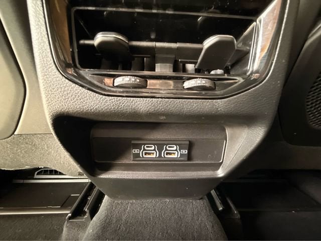 2024 Jeep Grand Cherokee Laredo 4x4