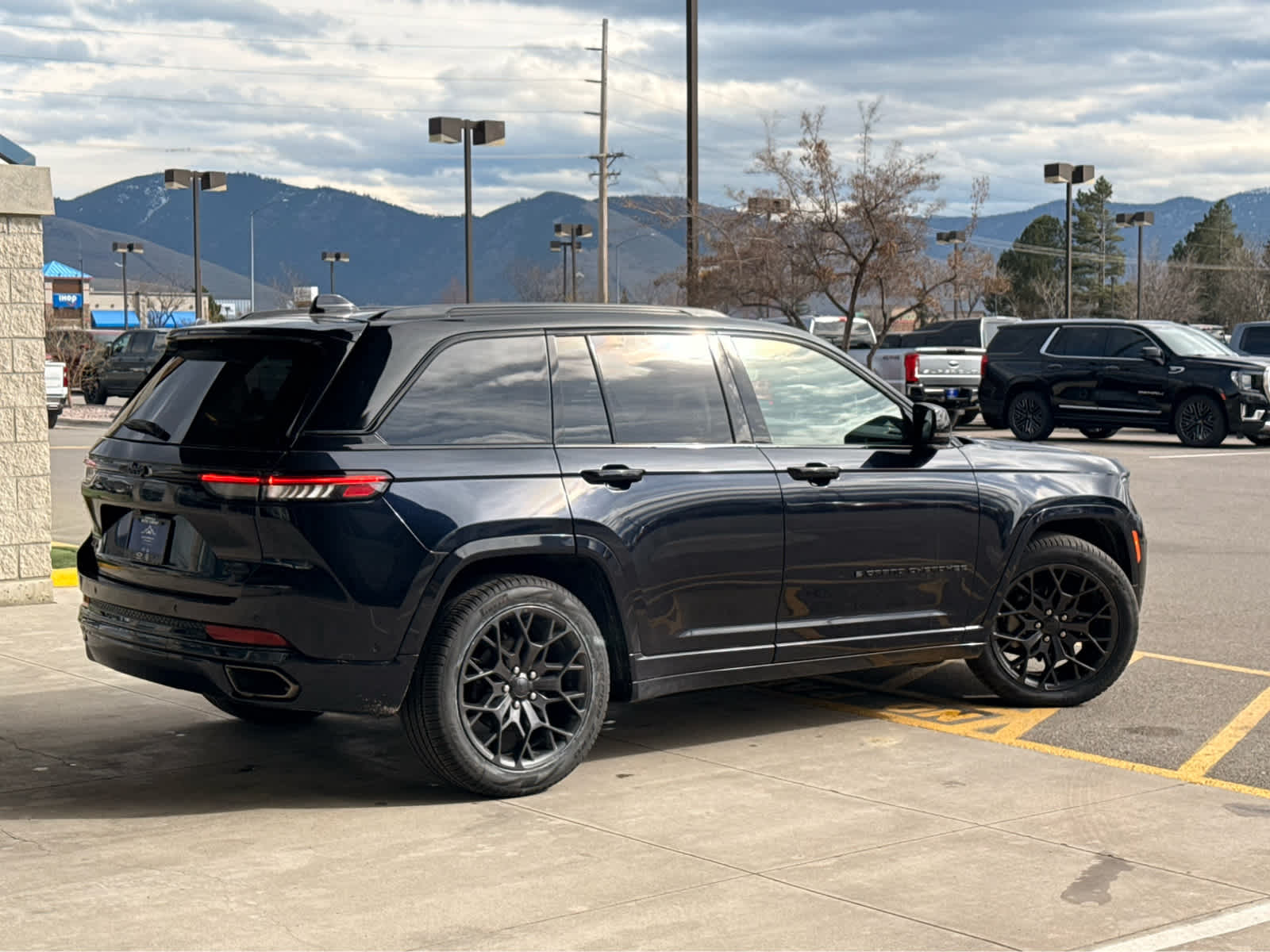 2024 Jeep Grand Cherokee Summit Reserve