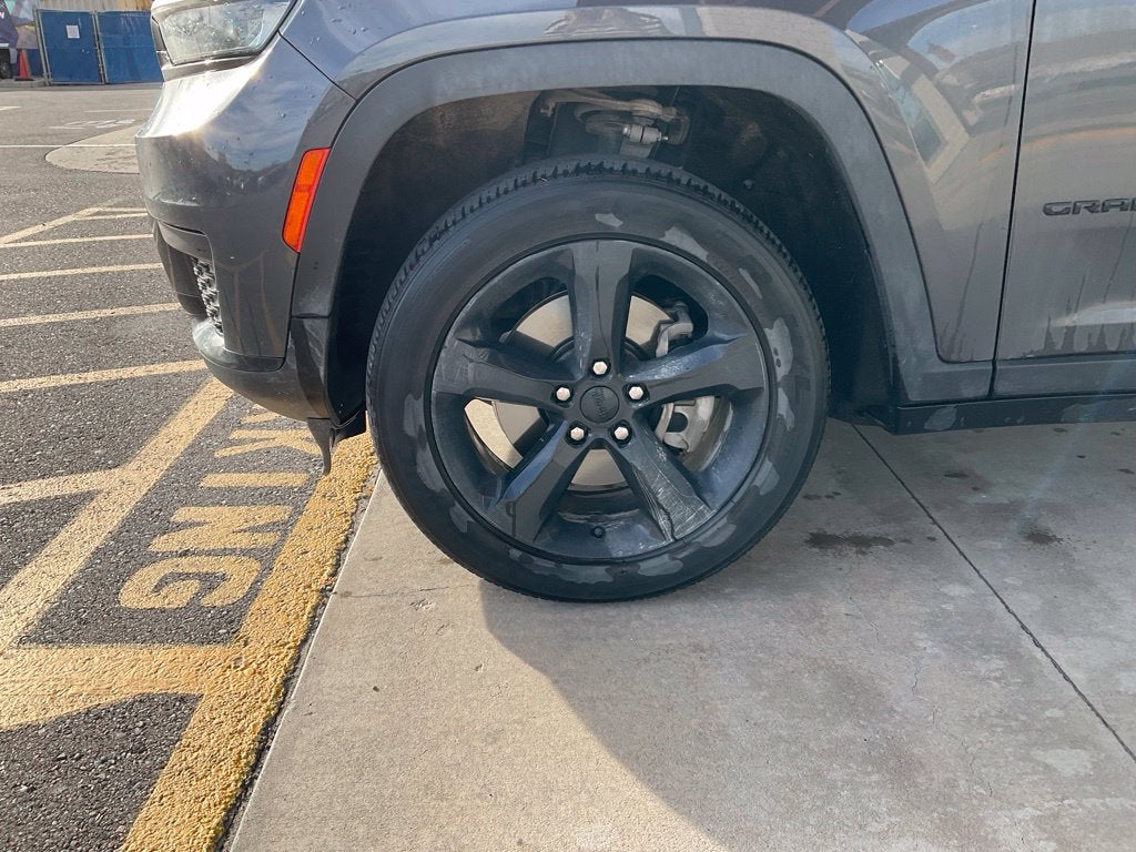 2022 Jeep Grand Cherokee L Altitude 4x4
