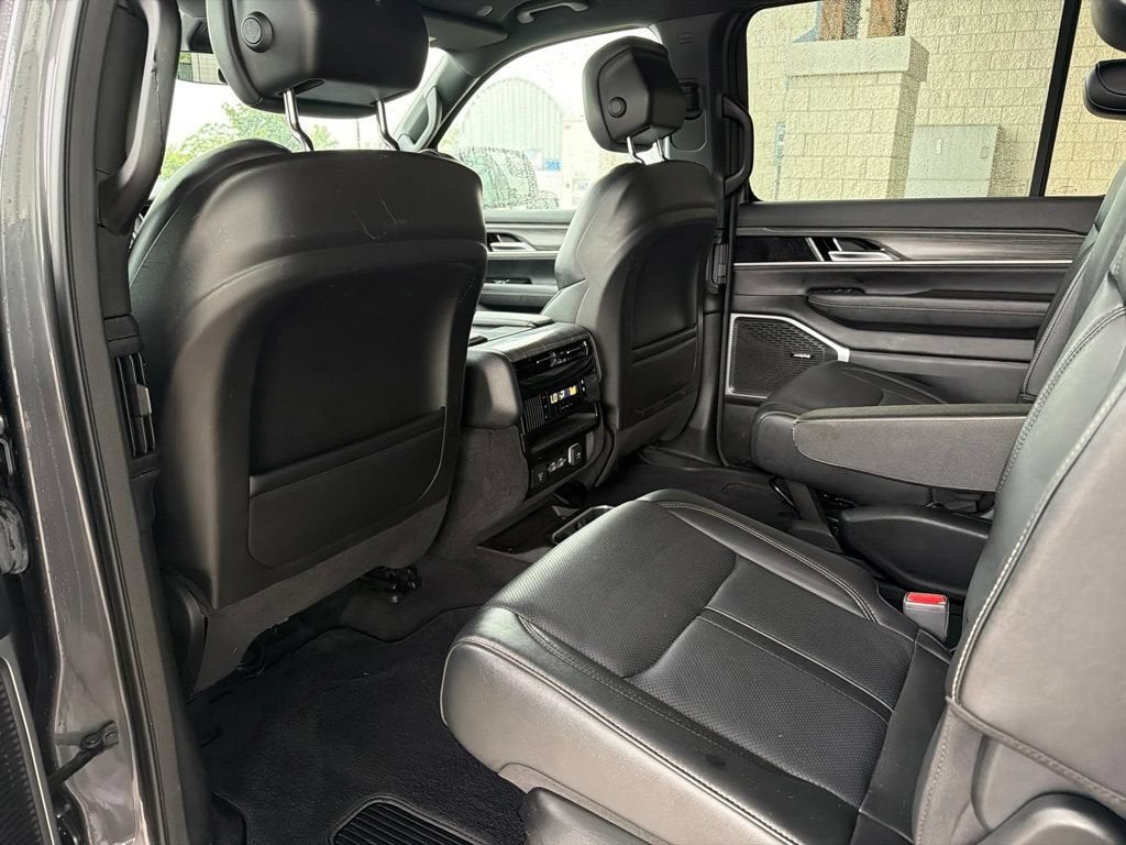 2023 Jeep Wagoneer Series II 4x4