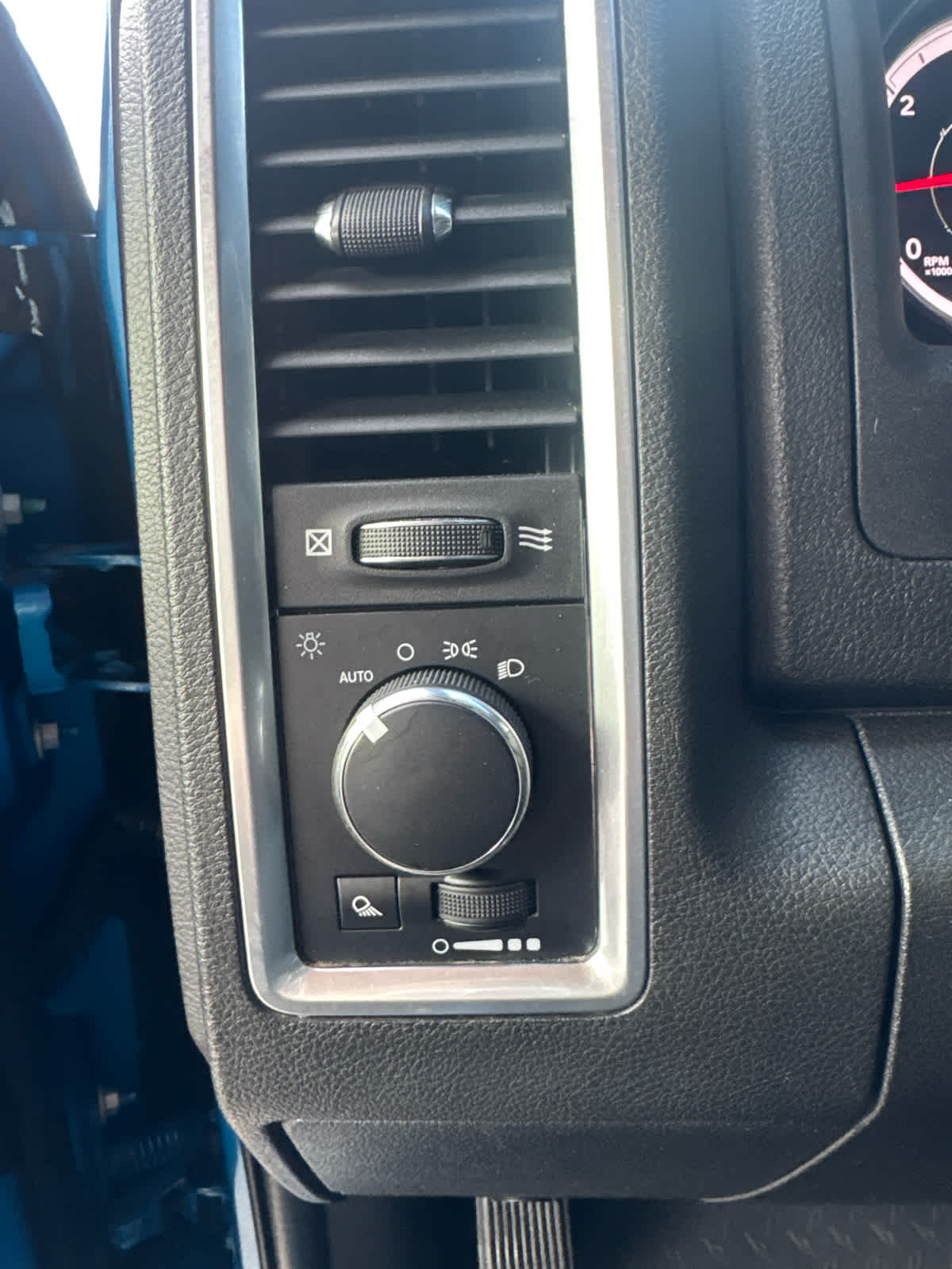 2021 RAM 1500 Classic Warlock Quad Cab 4x4 6'4" Box