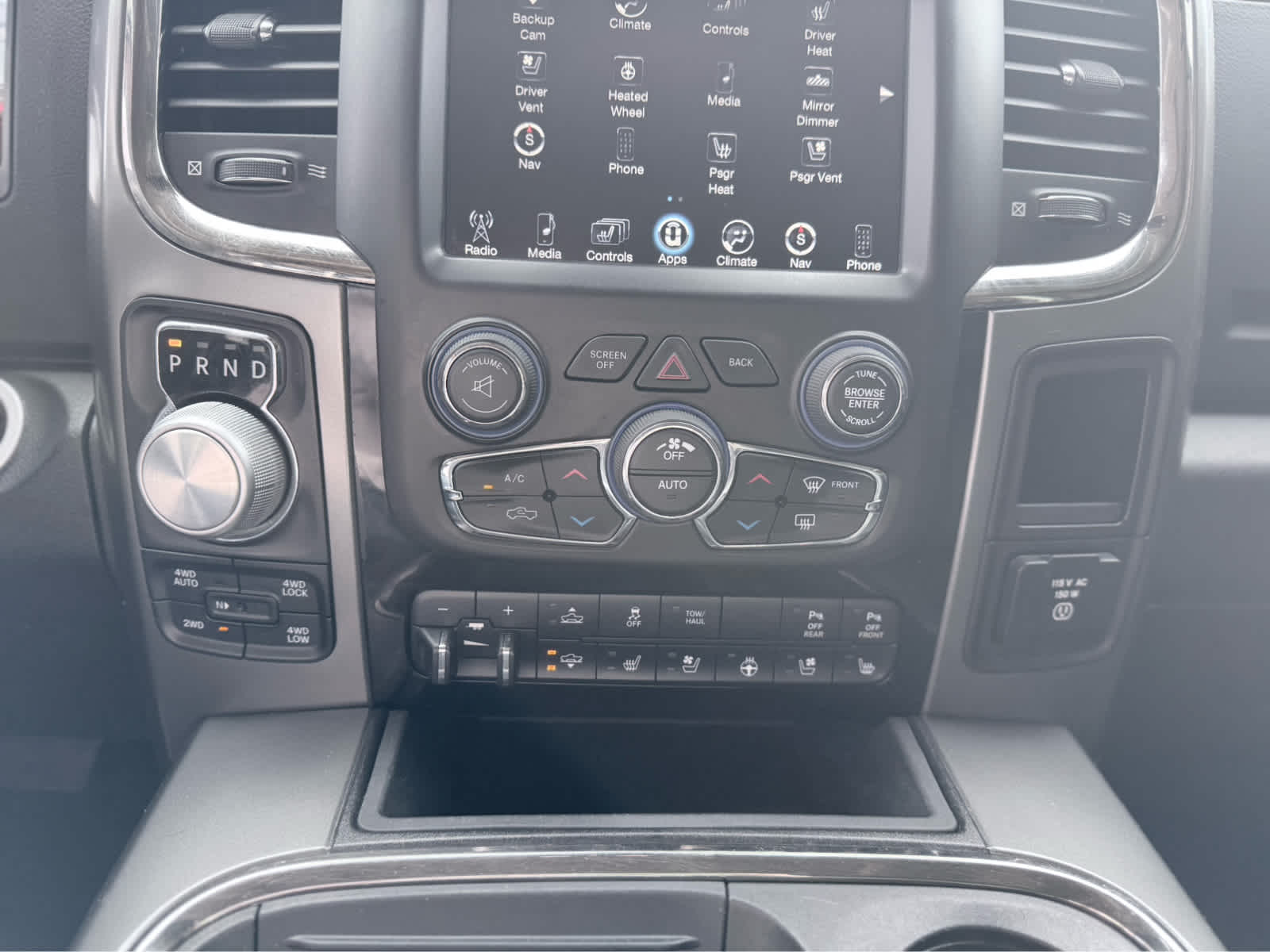 2017 RAM 1500 Sport