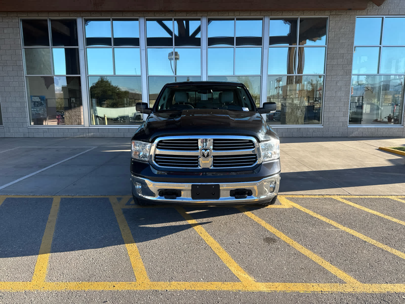 2017 RAM 1500 Big Horn Crew Cab 4x4 6'4" Box