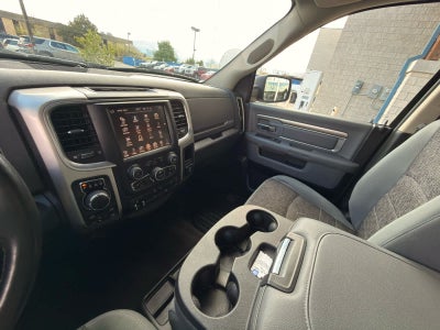 2017 RAM 1500 Big Horn Crew Cab 4x4 6'4" Box