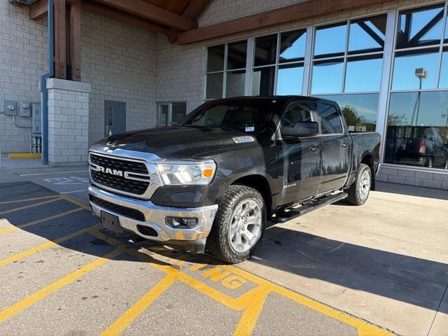 2022 RAM 1500 Big Horn Crew Cab 4x4 5'7" Box