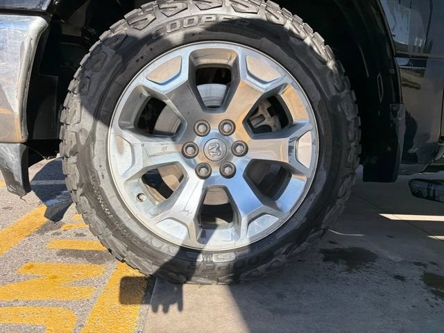 2022 RAM 1500 Big Horn Crew Cab 4x4 5'7" Box