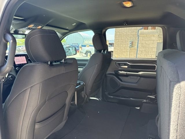 2025 RAM 1500 Big Horn Crew Cab 4x4 5'7" Box