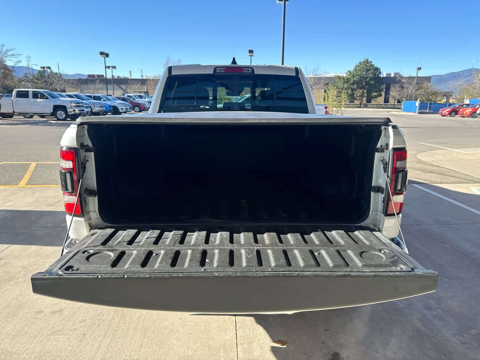 2021 RAM 1500 Limited Crew Cab 4x4 5'7" Box