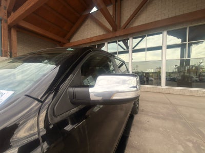2019 RAM 1500 Laramie Crew Cab 4x4 5'7" Box