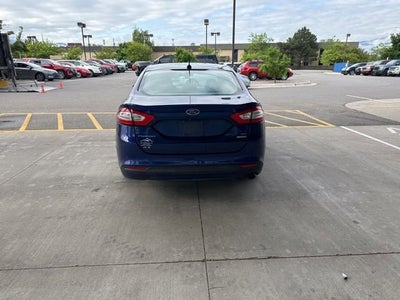 2016 Ford Fusion SE
