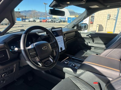 2023 Ford Expedition Platinum