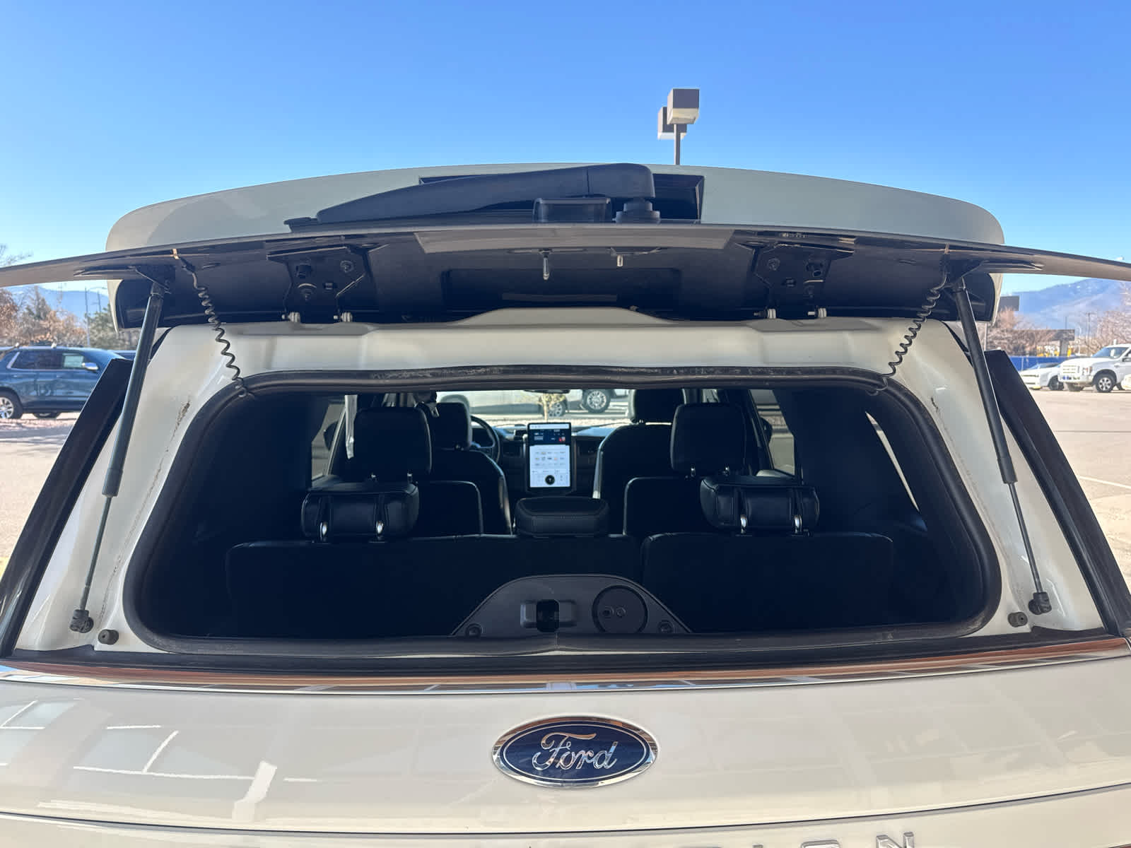 2023 Ford Expedition Platinum