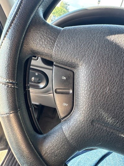2004 Ford Explorer XLS