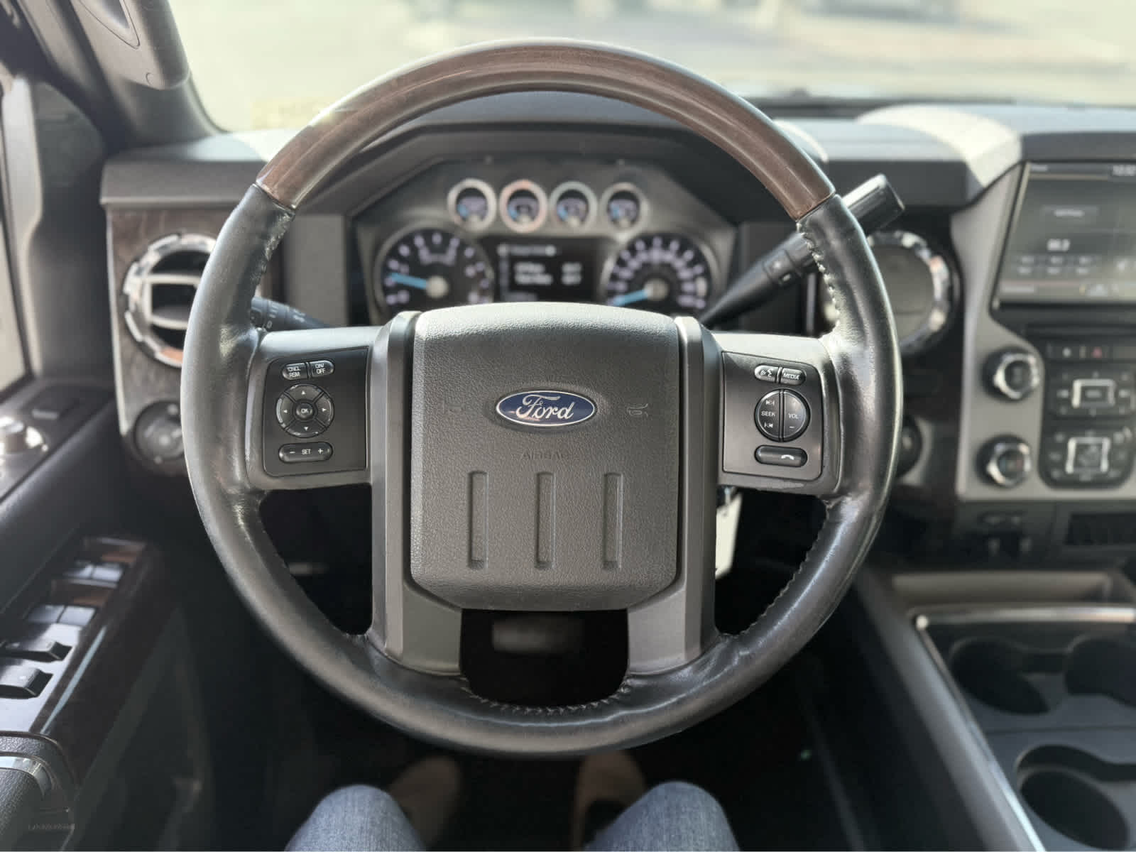 2013 Ford Super Duty F-350 SRW Platinum