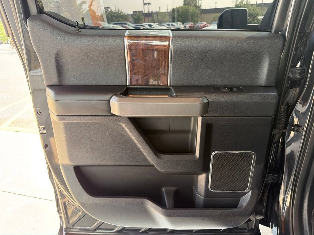 2015 Ford F-150 Platinum